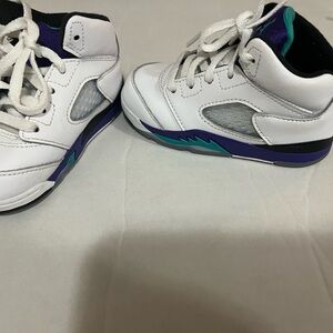 Nike Kids White High-Top Sneakers with Purple and Teal Accents